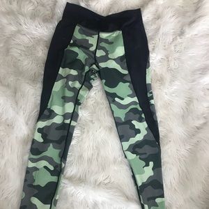 Do You Even Women’s traditional camo leggings